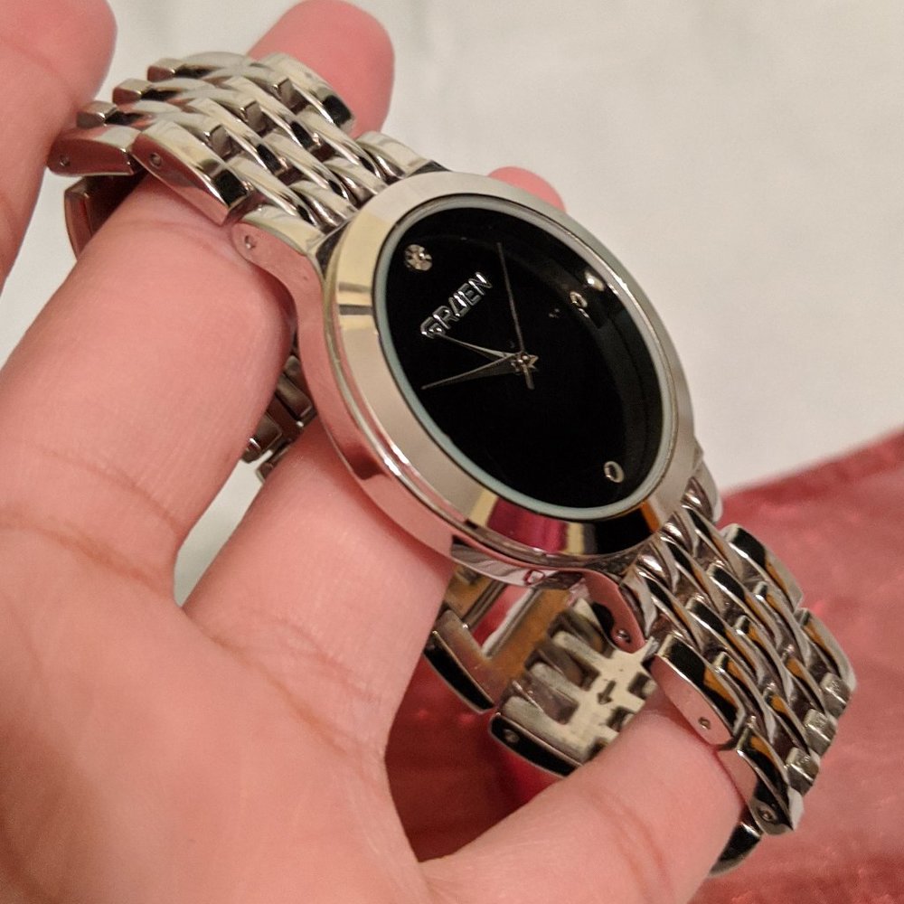 Gruen Silver Tone Diamond Quartz Wrist Watch - Picture 6 of 8